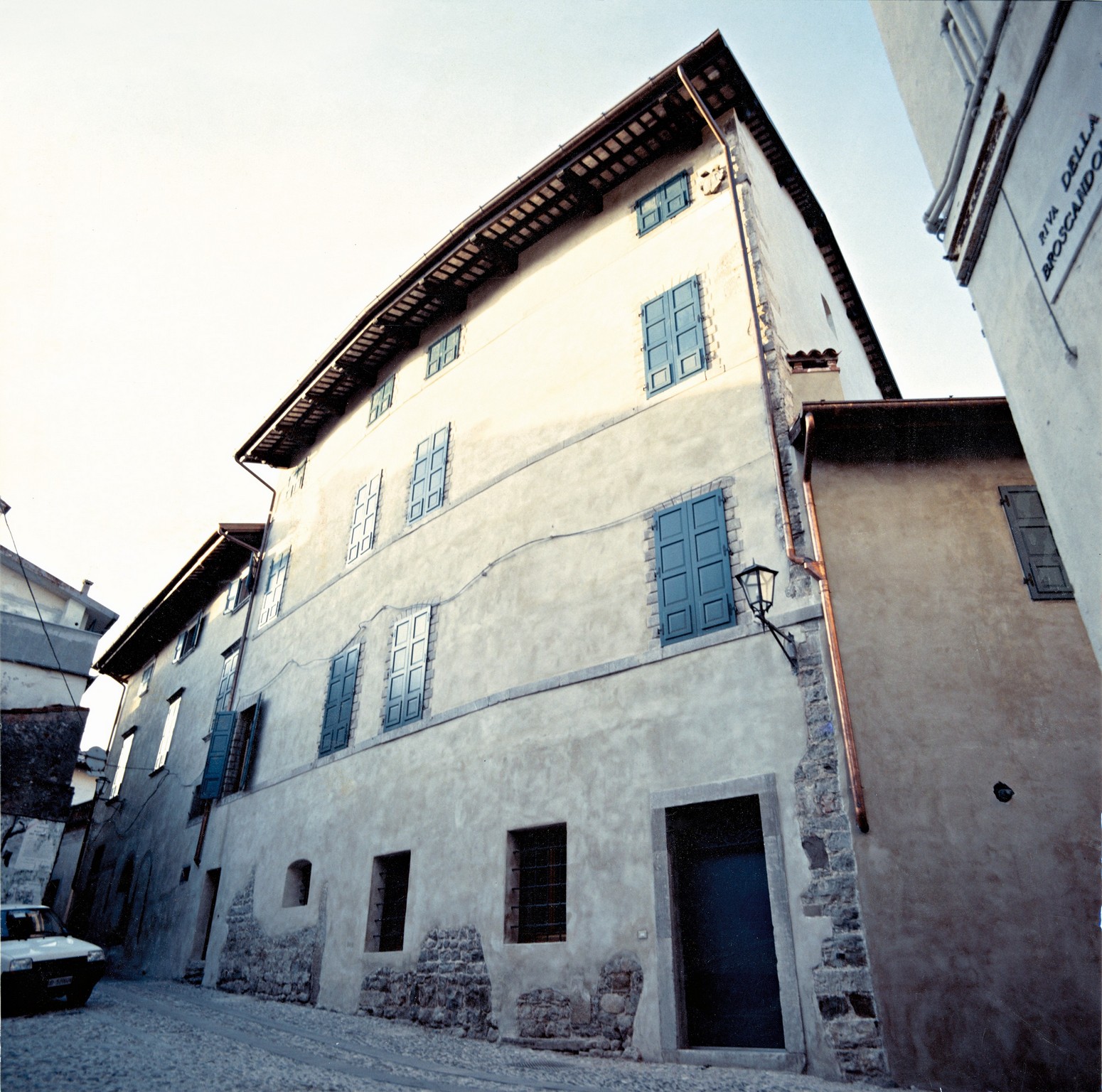 Restauro Antiche Case Dei Canonici Cividale Impresa Del Bianco